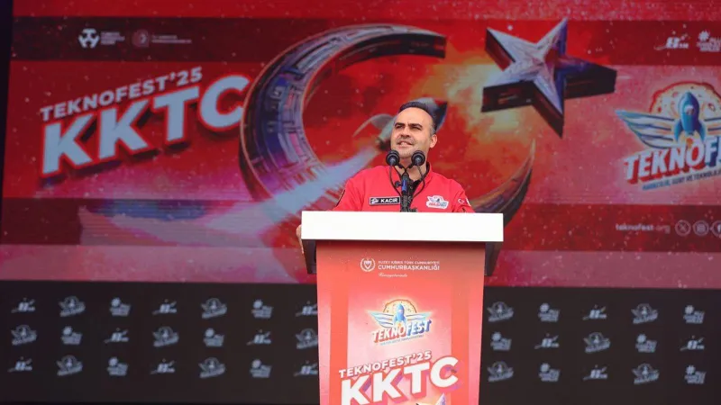 Bakan Kacır, TEKNOFEST KKTC'nin kapanış töreninde konuştu: Tüm dünyaya tekrar ilan ettik...
